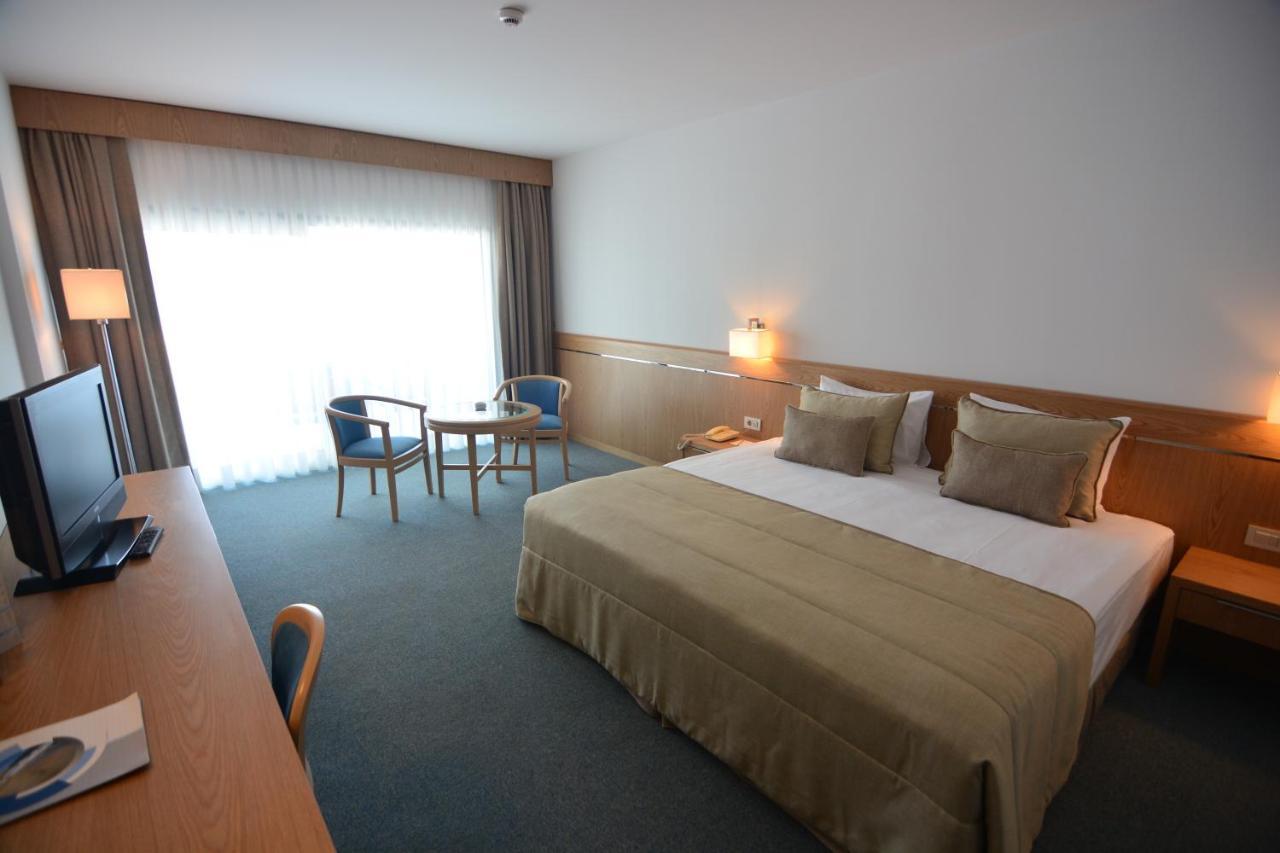 Grand Hotel Ontur Cesme Exterior photo