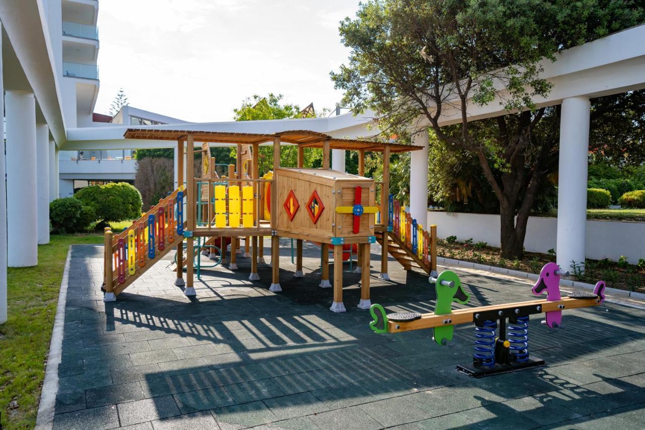 Grand Hotel Ontur Cesme Exterior photo